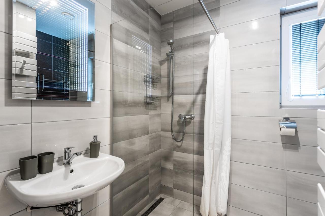 Loučná pod Klínovcem Family Apartments Klinovec מראה חיצוני תמונה